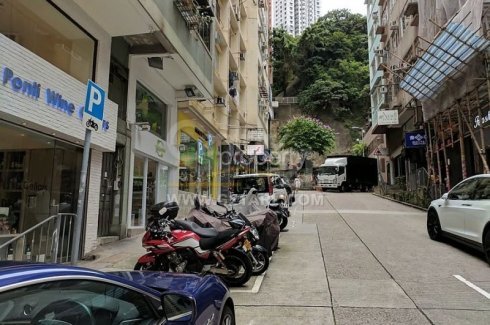 1 Bedroom Condo for sale in Happy Valley, Hong Kong